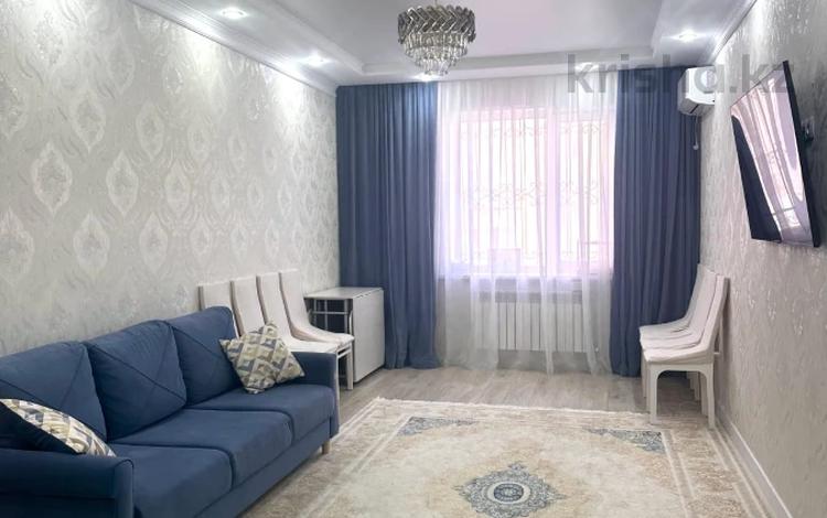 2-комнатная квартира, 75 м², 1/5 этаж, мкр. Алтын орда