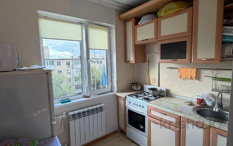 2-бөлмелі пәтер · 48 м² · 4/5 қабат, мкр 5, Есет батыр, бағасы: 11.5 млн ₸ в Актобе — фото 2