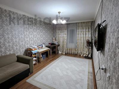 2-бөлмелі пәтер · 48 м² · 4/5 қабат, БАЙТУРСЫНОВА — Улица Жандосова, бағасы: 17.9 млн ₸ в Шымкенте, Аль-Фарабийский р-н