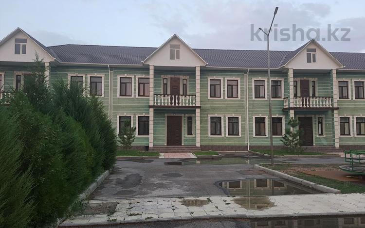 4-комнатная квартира · 300 м² · 2/2 этаж, Кашаганова 25в за 500 000 ₸ в Таразе — фото 2
