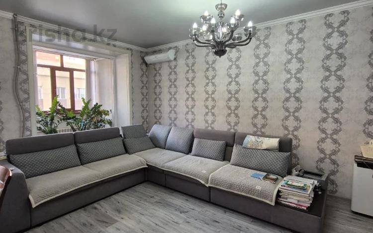 3-комнатная квартира · 112.1 м² · 2/9 этаж, Уранхаева 30 за 68 млн ₸ в Семее — фото 2