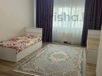 4 комнаты · 140 м² · 13/41 этаж, Достык 5 за 70 000 〒 в Астане, Есильский р-н