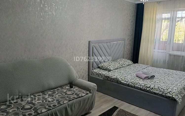 2-бөлмелі пәтер · 42 м² · 4/5 қабат, Абая 24 — По Абая, бағасы: 16 000 ₸ в Сатпаев — фото 6