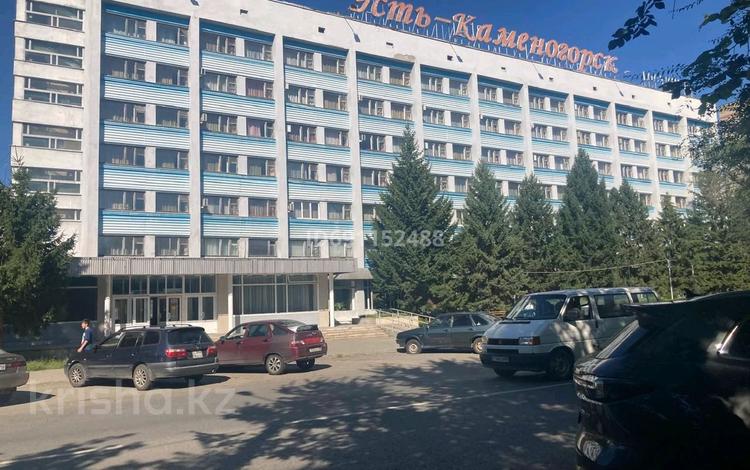 Свободное назначение, офисы, магазины и бутики, общепит, салоны красоты, бани, гостиницы и зоны отдыха, медцентры и аптеки, развлечения · 11406 м² за ~ 2.5 млрд 〒 в Усть-Каменогорске — фото 26