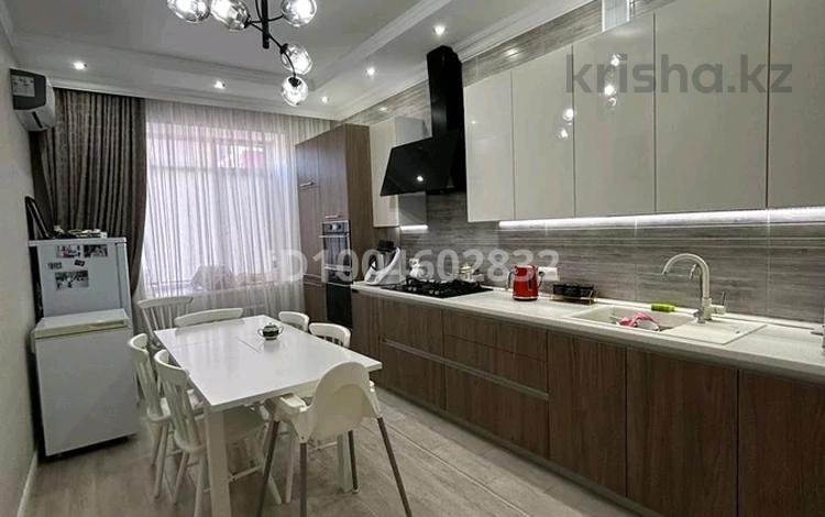 3-комнатная квартира · 132 м² · 3/5 этаж, мкр. Алтын орда, Батыс 2 мкрн за 57.5 млн ₸ в Актобе — фото 2