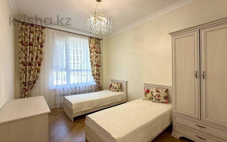 3-бөлмелі пәтер · 110.6 м² · 2/9 қабат, Бокейхана 24, бағасы: 88 млн ₸ в Астане, Есильский р-н — фото 9