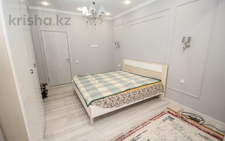 2-комнатная квартира, 62 м², 13 этаж, Абишева 3 за 32.5 млн 〒 в Алматы — фото 2