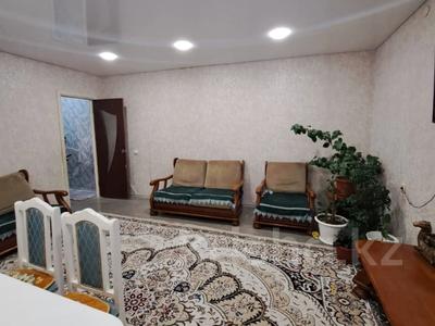 3-комнатная квартира · 67.5 м² · 1/4 этаж, Ульяновская 67 за 15.5 млн 〒 в Усть-Каменогорске