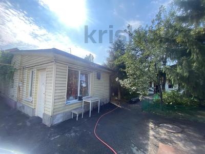 Үйдің бір бөлігі · 2 бөлме · 55 м² · 3.3 сот., Новогородская 130 б, бағасы: 32 млн 〒 в Алматы, Жетысуский р-н