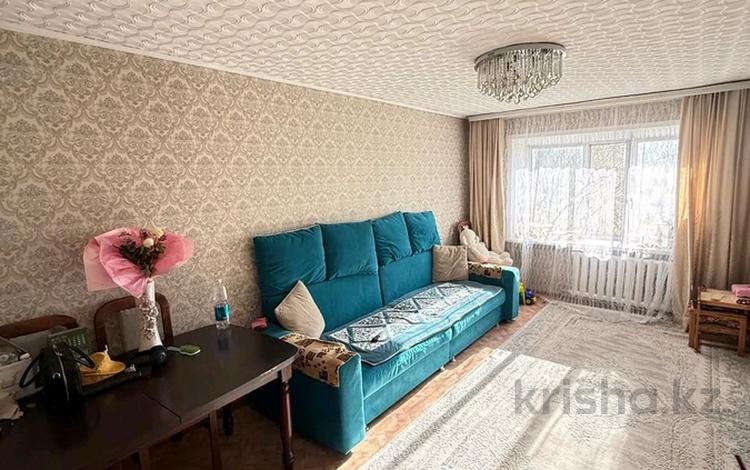 3-комнатная квартира · 61.8 м² · 3/5 этаж, 35 квартал 23 за 22.5 млн ₸ в Семее — фото 2