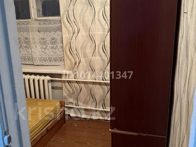 3-комнатная квартира · 50 м² · 4/4 этаж, 342 квартал 11 за 80 000 ₸ в Семее