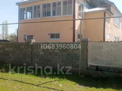 Жеке үй · 6 бөлме · 350 м², Аманжол Шамкенов 25 — Тогай 2, бағасы: 40 млн ₸ в Шу