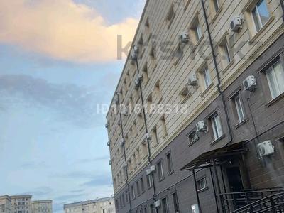 1-комнатная квартира · 38 м² · 4/6 этаж, 17-й мкр 90 — Супермаркет Нурдын касы за 130 000 ₸ в Актау