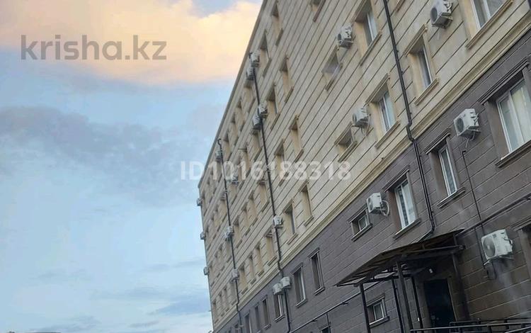1-комнатная квартира · 38 м² · 4/6 этаж, 17-й мкр 90 — Супермаркет Нурдын касы за 130 000 ₸ в Актау — фото 2