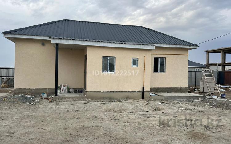 Отдельный дом · 2 комнаты · 60 м² · 8 сот., мкр Самал, Микрорайон Самал №5-й проезд, 28 — Микрорайон Самал за 20 млн ₸ в Атырау — фото 2