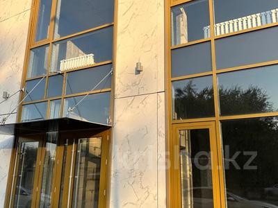 Свободное назначение, офисы, магазины и бутики, салоны красоты, медцентры и аптеки, образование, развлечения · 304 м² за 562 млн ₸ в Алматы, Ауэзовский р-н