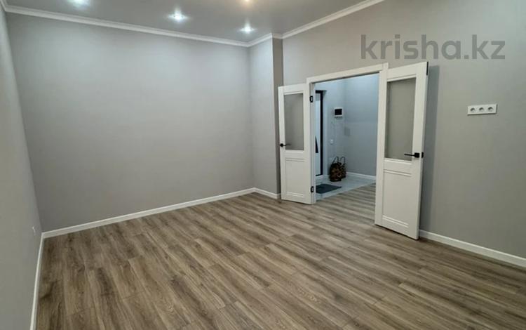 1-комнатная квартира · 42.1 м² · 3/12 этаж, Жубан Молдагалиев 1 ДОМ КОМФОРТ КЛАССА за 28.4 млн ₸ в Астане, Нура р-н — фото 2