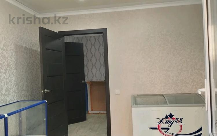 Магазины и бутики · 67.3 м² за 34 млн ₸ в Актобе, мкр 12 — фото 2