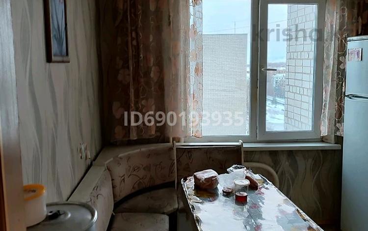 2-комнатная квартира, 50 м², 9/9 этаж, Гагарина 20 за 12.6 млн 〒 в Усть-Каменогорске — фото 2