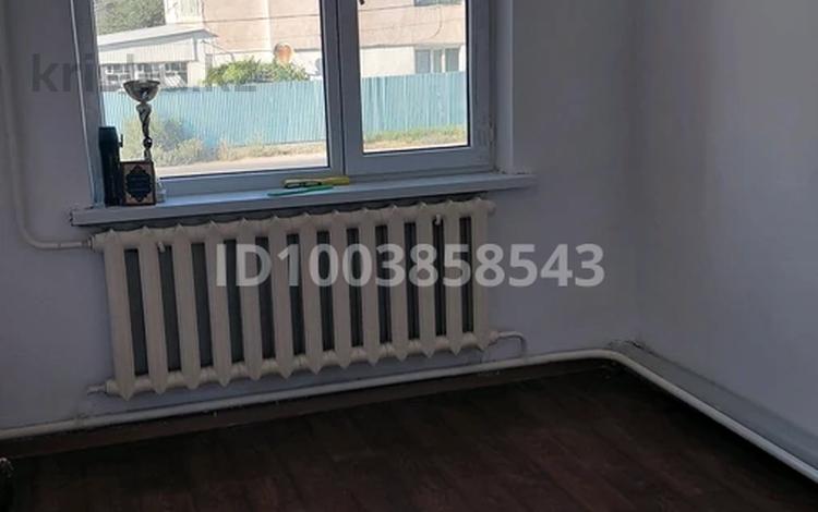4-комнатная квартира · 85 м² · 2/2 этаж, Сейфуллина 16 — Магазин бегей за 12 млн ₸ в Жамбылской обл., Байзак — фото 2
