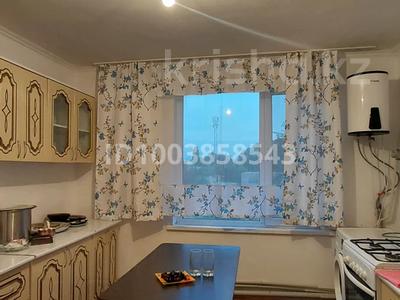 4-комнатная квартира · 75 м² · 2/2 этаж, Сейфуллина — Фиркан за 12 млн ₸ в Жамбылской обл., Байзак