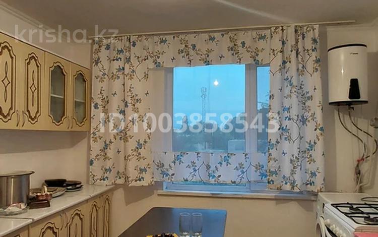 4-комнатная квартира · 75 м² · 2/2 этаж, Сейфуллина — Фиркан за 12 млн ₸ в Жамбылской обл., Байзак — фото 8