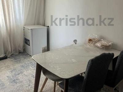 1-бөлмелі пәтер · 44 м² · 3/9 қабат, Ақсай-5 ш/а., мкр Аксай, Б. Момышулы 25, бағасы: 31.5 млн ₸ в Алматы, Ауэзовский р-н