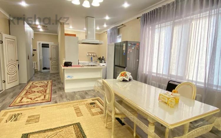 Отдельный дом · 3 комнаты · 170 м² · 6 сот., Кеншелер за 46.4 млн 〒 в Экибастузе — фото 7