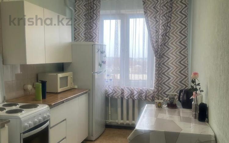 1-комнатная квартира · 48.2 м² · 9/12 этаж, мкр Аксай-1 за 25.5 млн ₸ в Алматы, Ауэзовский р-н — фото 11