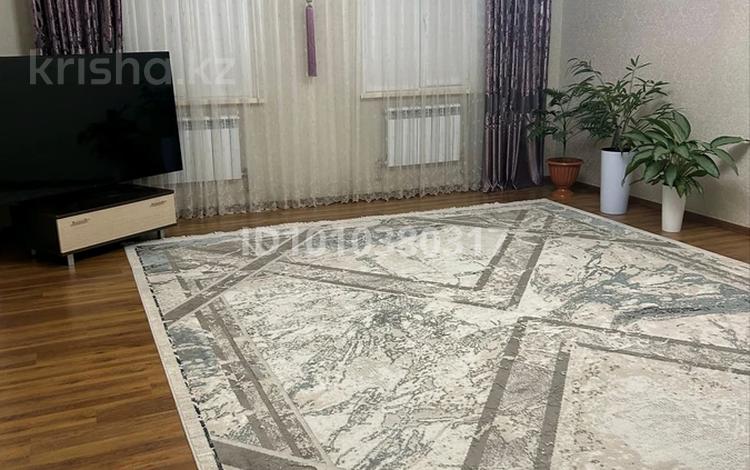 Отдельный дом · 3 комнаты · 144 м² · 8 сот., мкр Оркен, 39 12 за 32 млн ₸ в Атырау — фото 2