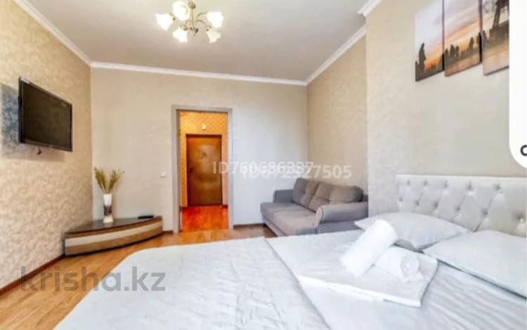 1-бөлмелі пәтер · 40 м² · 11/18 қабат, мкр Шубар, Сарайшык 5/1, бағасы: 13 000 ₸ в Астане, Есильский р-н — фото 2