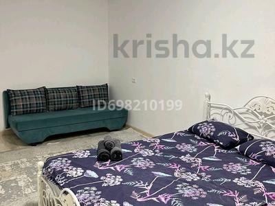 1-комнатная квартира · 40 м² · 1/5 этаж, мкр 11 — Додо Пицца за 2 000 〒 в Актобе