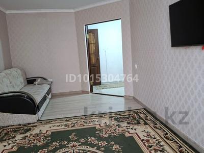 1-комнатная квартира · 95 м² · 4/9 этаж, мкр. Алтын орда 16 — НИШ жанында за 130 000 ₸ в Актобе