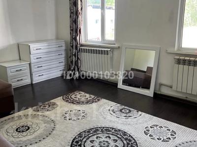 Аренда домов или дач в Алматинской обл.: Отдельный дом · 5 комнат · 60 м² · помесячно, Суйнбая 8 — Шубаева за 270 000 〒 Отдельный дом · 5 комнат · 60 м² · помесячно, Суйнбая 8 — Шубаева за 270 000 〒 в
