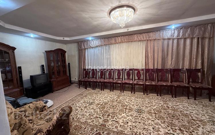Отдельный дом · 3 комнаты · 100 м² · 10 сот., Дружбы 5/1 за 20 млн ₸ в Семее — фото 2