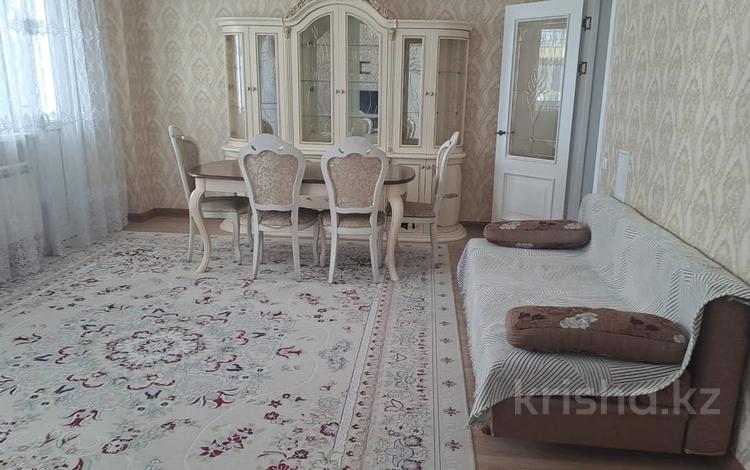 2-бөлмелі пәтер · 82 м² · 6/17 қабат, Кунаева 91, бағасы: 220 000 ₸ в Шымкенте, Аль-Фарабийский р-н — фото 2