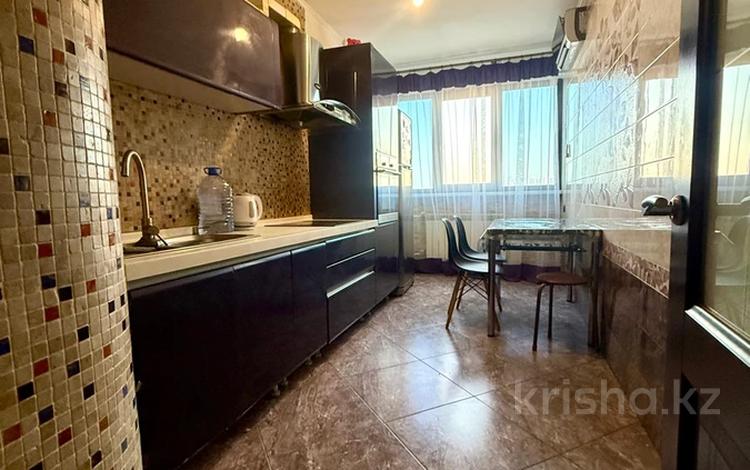 1-комнатная квартира · 55 м² · 7/12 этаж, мкр Тастак-3, Розыбакиева 51 — Толе би за 260 000 ₸ в Алматы, Алмалинский р-н — фото 25