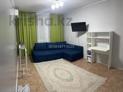 1-бөлмелі пәтер · 32 м² · 4/5 қабат, Мухита 95 95 — Абая и Мухита (7 школа), бағасы: 14 млн ₸ в Уральске, мкр Школьник