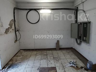 Свободное назначение, офисы, магазины и бутики, склады, общепит, салоны красоты, медцентры и аптеки, образование, развлечения · 17.6 м² за 12 млн ₸ в Астане, Есильский р-н
