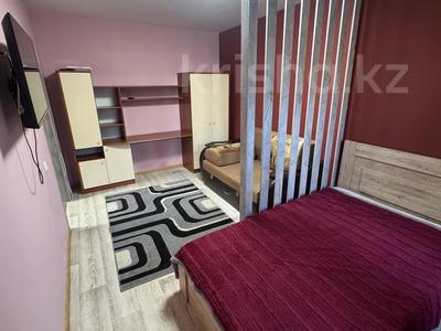 1-комнатная квартира · 35 м² · 1/5 этаж, самал 11б за 11.5 млн 〒 в Талдыкоргане, мкр Самал