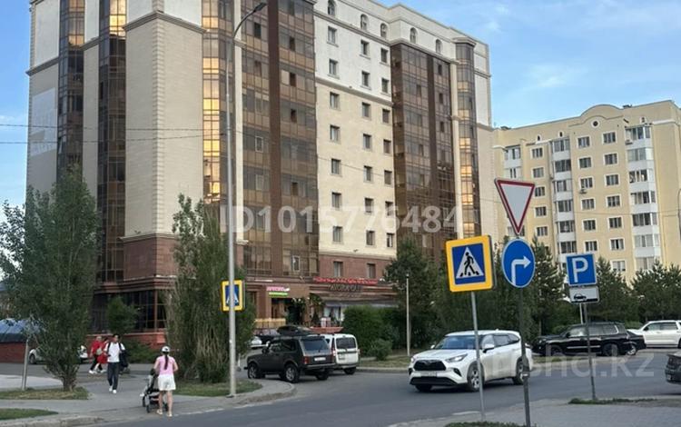 2-комнатная квартира · 75 м² · 10/10 этаж, Максут Нарикбаев 12 за 25 млн ₸ в Астане, Нура р-н — фото 2