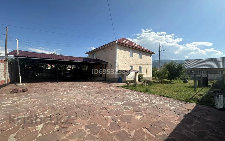 Отдельный дом · 6 комнат · 213.6 м² · 10 сот., Аксай 76 за 65 млн ₸ в Шамалгане — фото 2