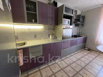 4-бөлмелі пәтер · 82.4 м² · 4/6 қабат, 50 лет Октября 61а — 12 школа, бағасы: 32 млн 〒 в Рудном