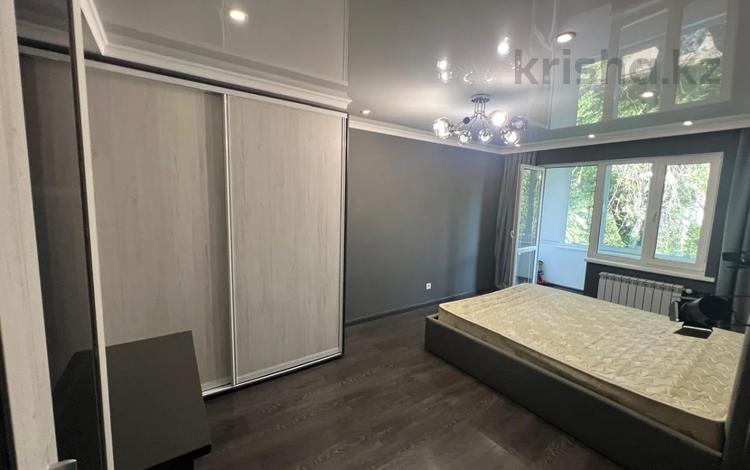 1-комнатная квартира · 35 м² · 3/5 этаж, Радостовца 15 за 270 000 ₸ в Алматы, Алмалинский р-н — фото 3
