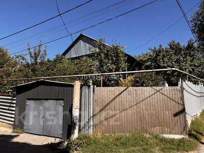 Жеке үй · 5 бөлме · 110 м² · 6 жүзд., Казанская 108 — 6 соток в Медеуском районе | рядом с Парком Горького, бағасы: 70 млн ₸ в Алматы, Медеуский р-н