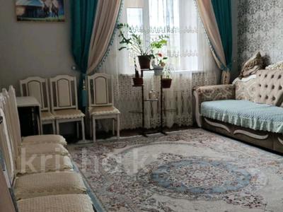 2-комнатная квартира · 60 м² · 4/4 этаж, Караменде би 2 за 25 млн ₸ в Балхаше