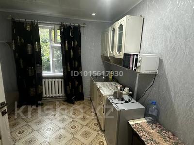 1-бөлмелі пәтер · 15 м² · 1/2 қабат, Школьная, бағасы: 90 000 ₸ в Уральске
