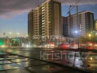 3-бөлмелі пәтер · 95 м² · 8/15 қабат, 17-й мкр — Пересечение 16 мкр и 17 мкр, бағасы: 25 млн ₸ в Актау