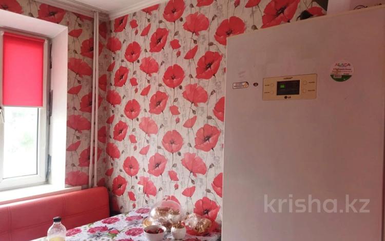 1-бөлмелі пәтер · 30 м² · 2/4 қабат, Самал 11, бағасы: 100 000 ₸ в Талдыкоргане, мкр Самал — фото 2