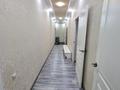 3-комнатная квартира, 91 м², 4/5 этаж, Алии Молдагуловой 36б за 33 млн 〒 в Актобе — фото 4